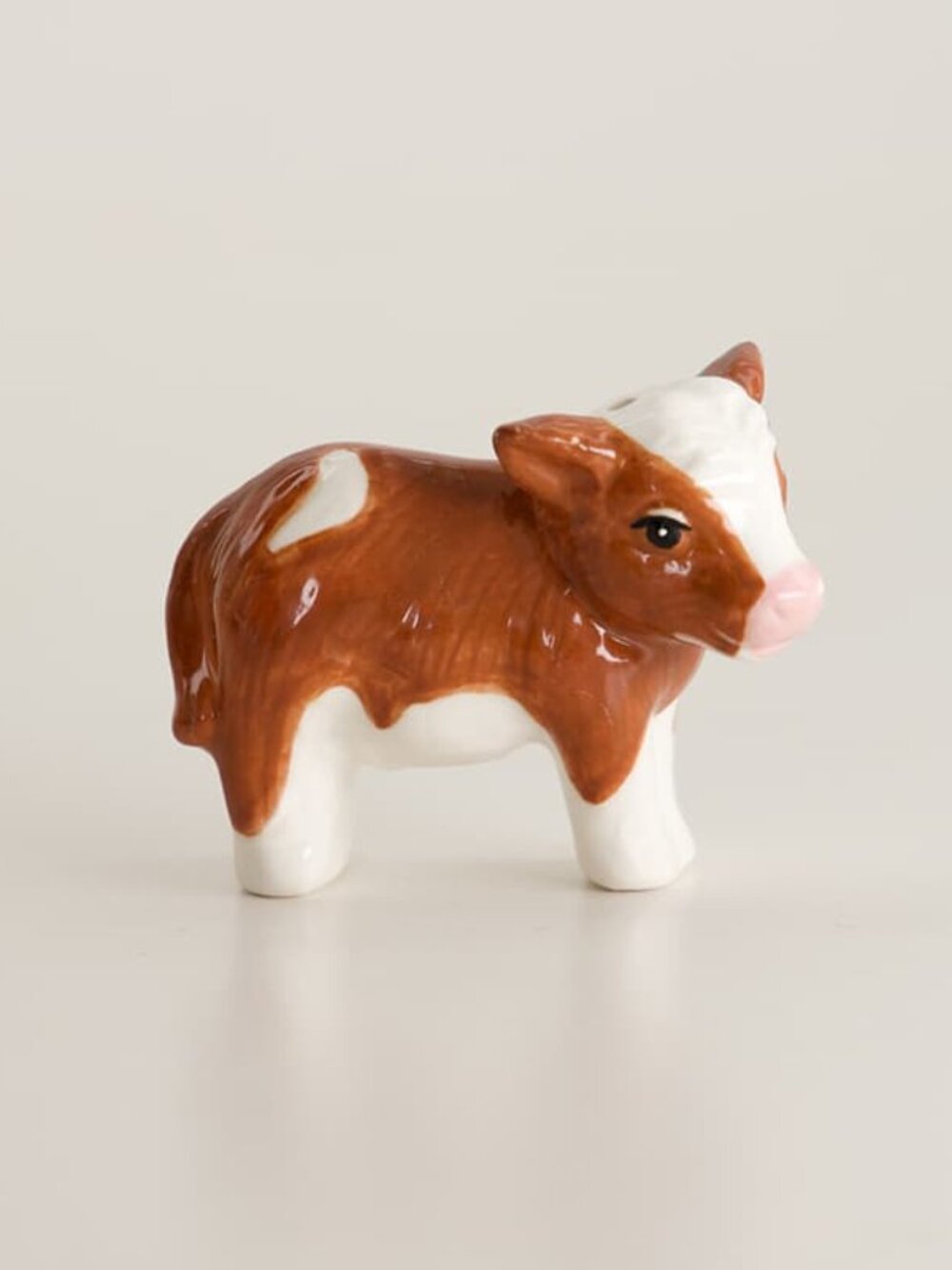 Cracker Barrel Cow Salt & Pepper Shakers Black White Brown Stoneware Farmhouse - Picture 5 of 9